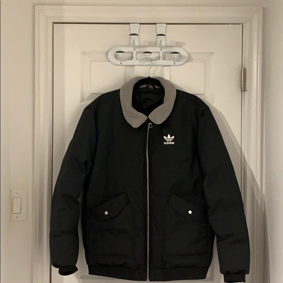 Adidas Black Puffer Jacket - Picture 1 of 1